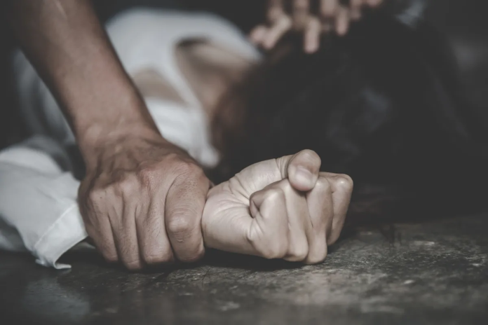 violador mujer