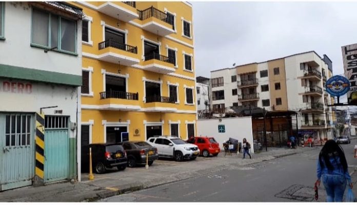 WhatsApp Image 2023-02-15 at 5.58.20 PM Fachada sede Santa Rosa de Cabal
