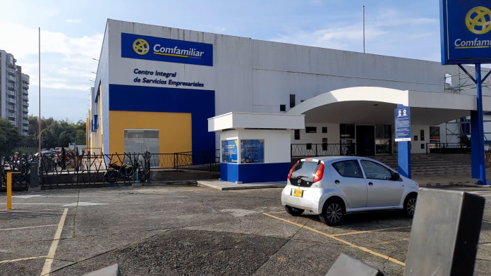 Fachada Comfamilliar