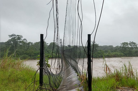 puente caido Puente en mal estado