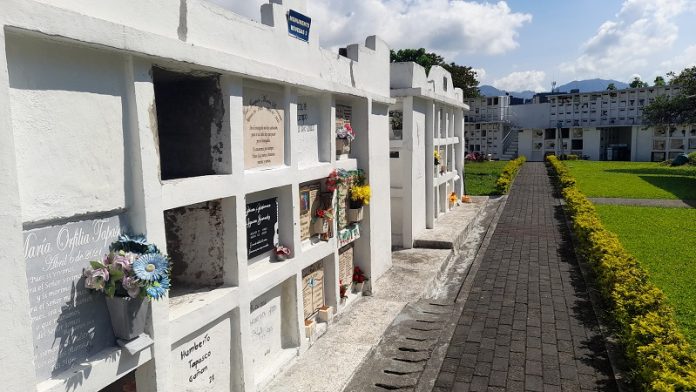 CEMENTERIO CIVIL (2)