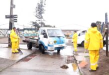 En Pereira invitan a la ciudadanía a no arrojar basuras a los sumideros