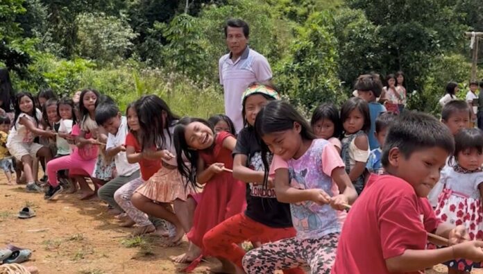 niños indigenas