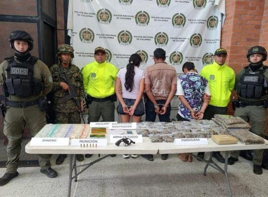Seis personas, presuntos integrantes del GDCO ‘Los Juanitos’ fueron capturados por la Policía