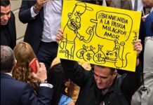 Caricatura de la primera dama desató polémica y enfrentamiento verbal en el Senado